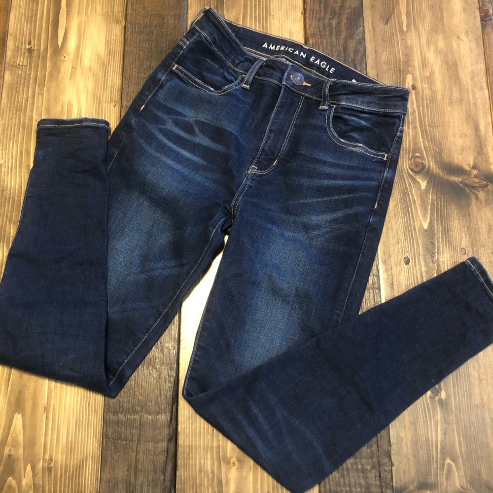 💢 SOLD.American Eagle jeans, skinny super stretch